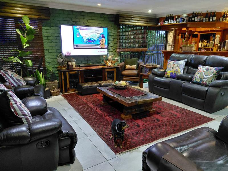6 Bedroom Property for Sale in Dan Pienaar Free State
